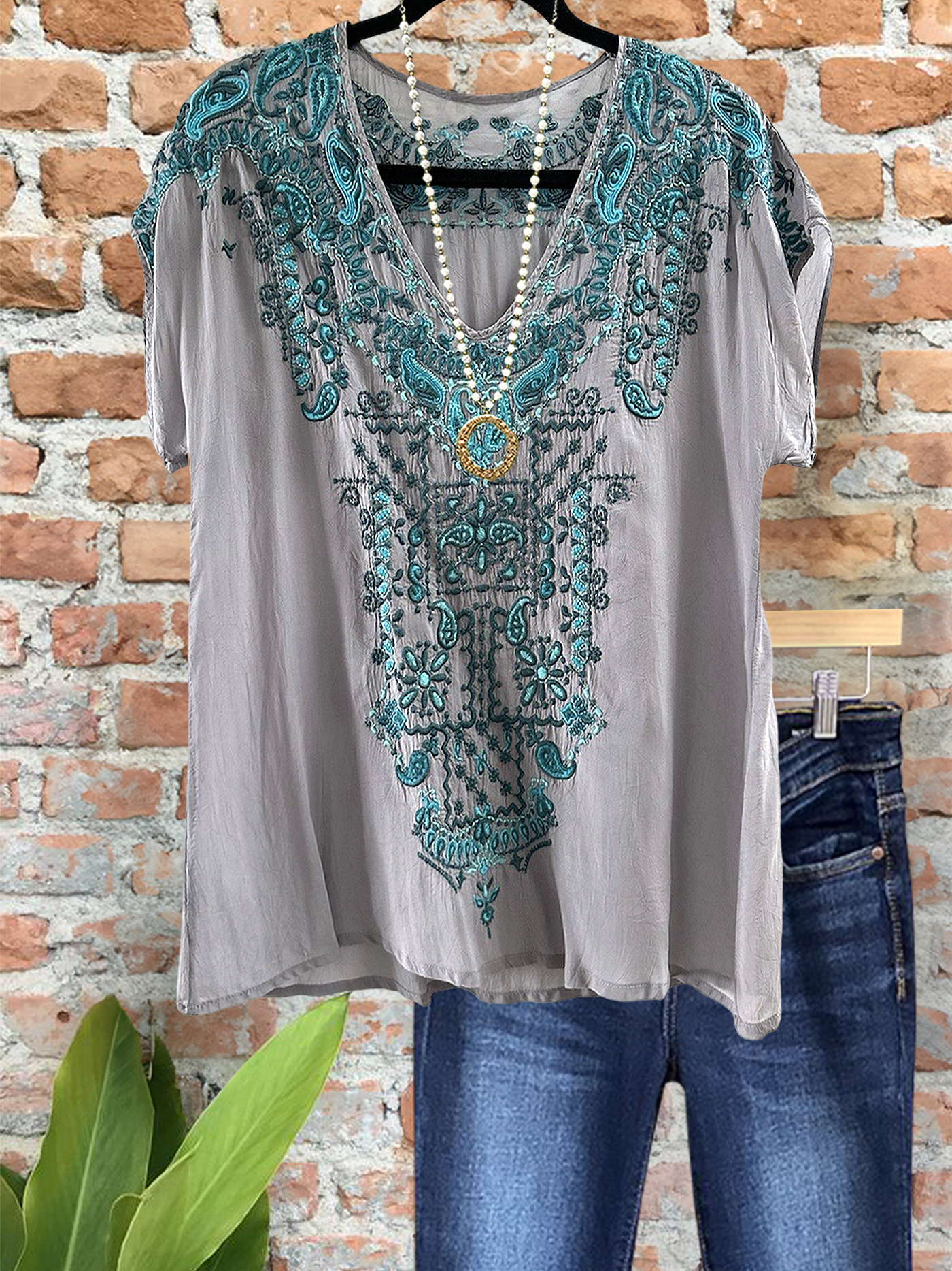 Women's top | Vintage Embroidered Floral V-Neck Top |Website-shopcharmingrose
