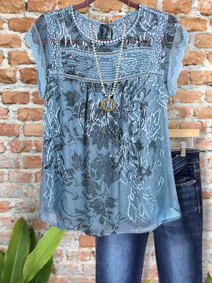 Vintage Floral Print Pleated Patchwork Top