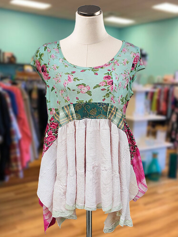 Women's top | Garden Floral Irregular Hem Top |Website-shopcharmingrose