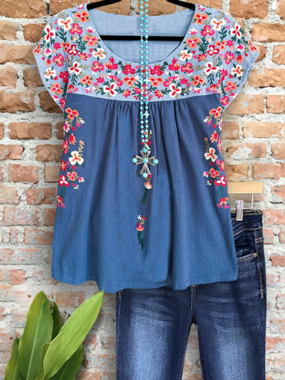 Vintage Romantic Floral Ruchde Top