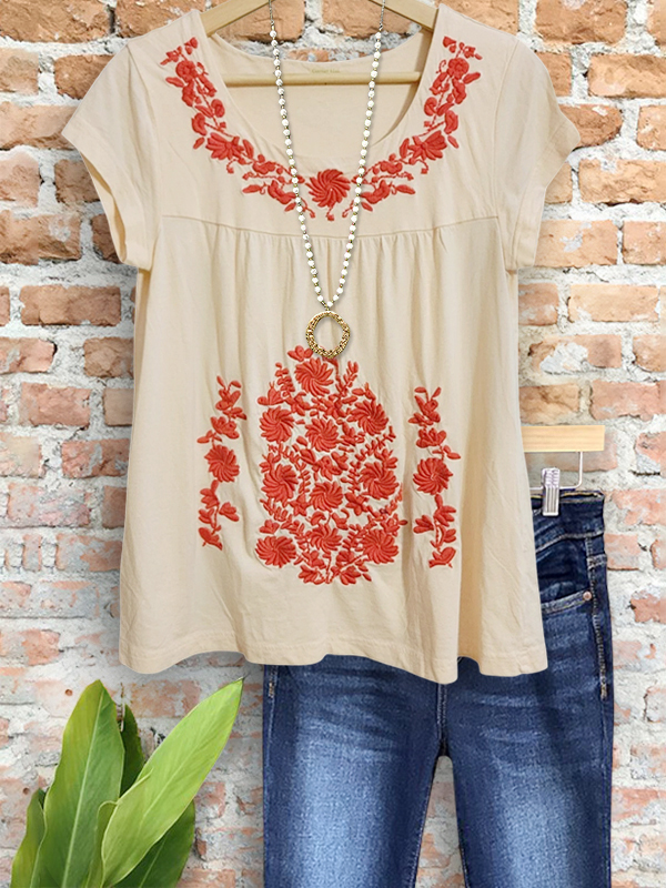 Embroidered Floral Vintage Short-Sleeved Top