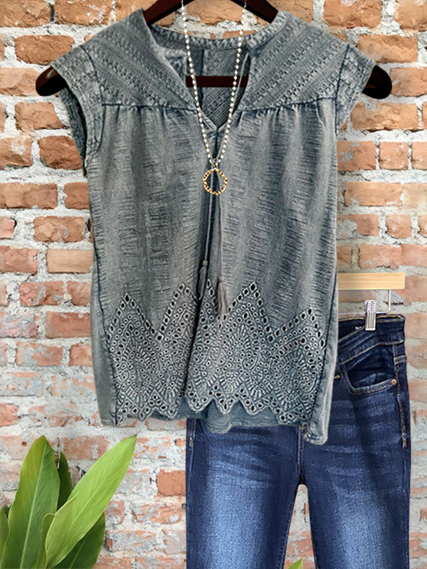 Women's top | Vintage Jacquard Notched V-Neck Top |Website-shopcharmingrose