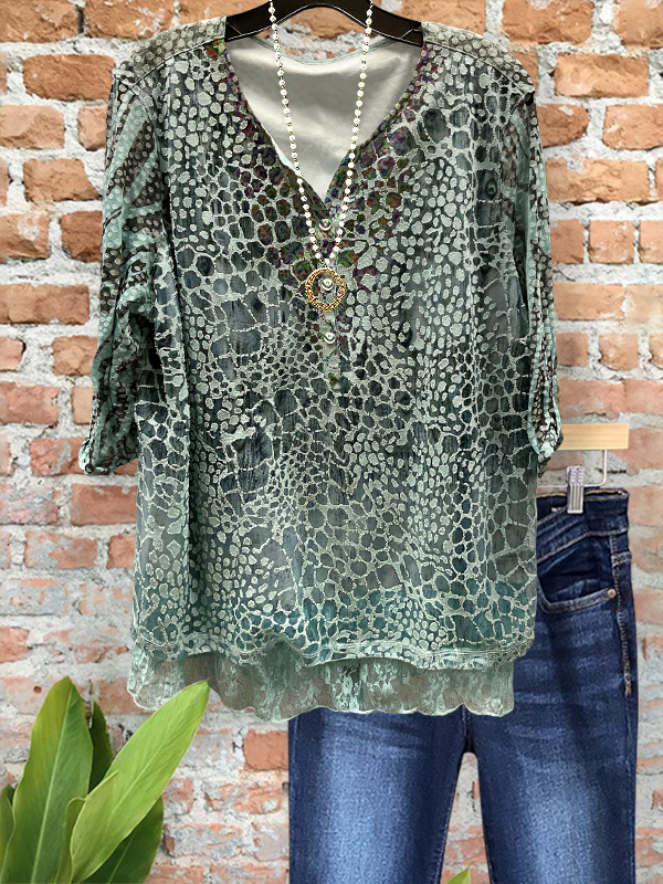 Women's top | Charming Leopard Print Lace Hem Top |Website-shopcharmingrose