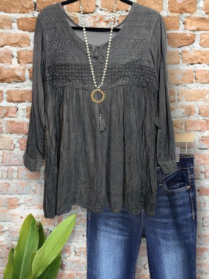Vintage Lace Patchwork Crew Neck Top