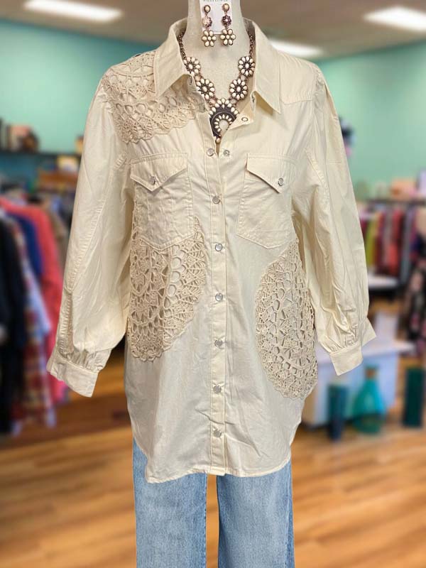 Casual Lace Applique Double Pocket Shirt
