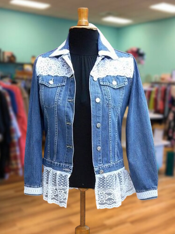 Vintage Lace Trim Denim Jacket