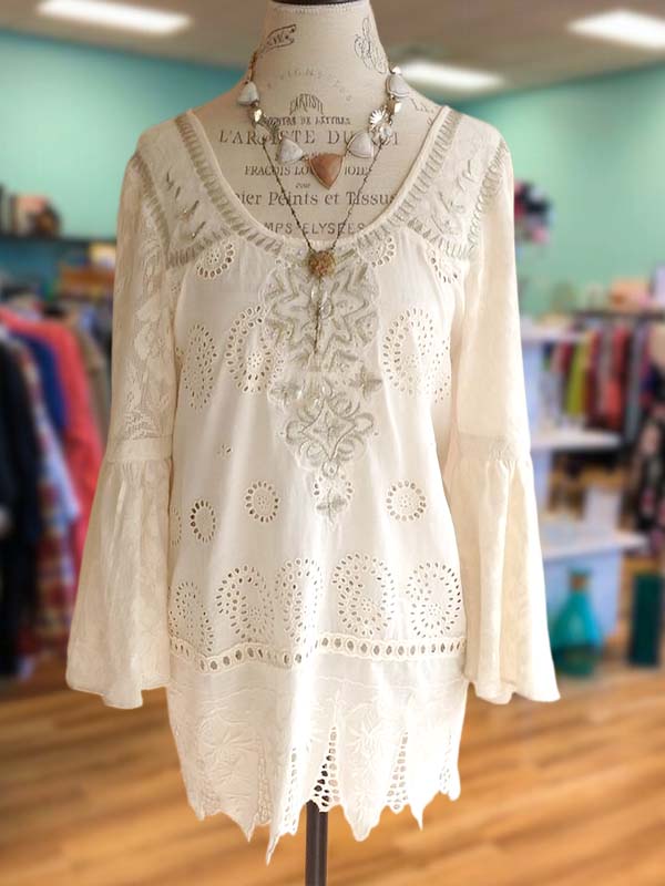 Retro Ethnic Style Ruffled Round Neck Top