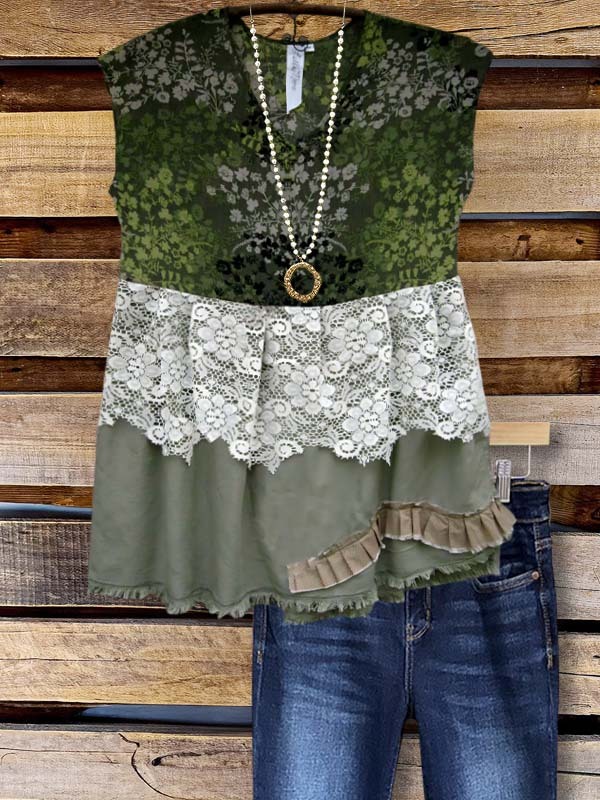 Women's top | Vintage Holiday Forest Panel Top |Website-shopcharmingrose