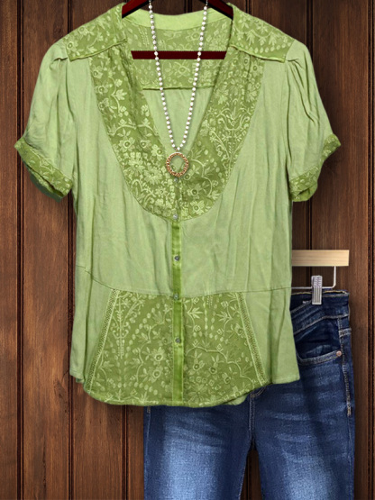Retro Lace Panel Short Sleeve Top