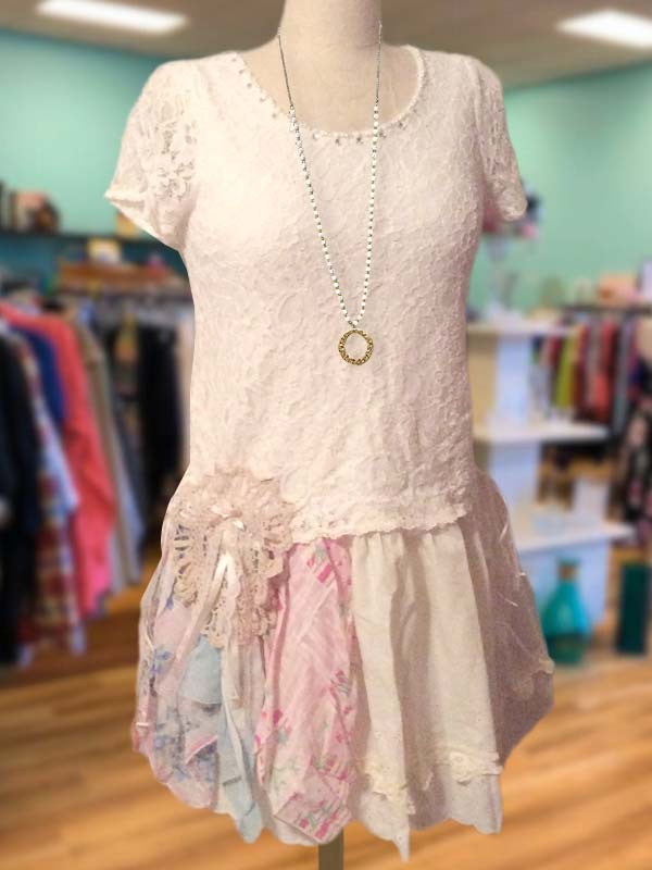 Women's top | Retro Lace Stitching Floral Ruffle Short Sleeve Top |Website-shopcharmingrose
