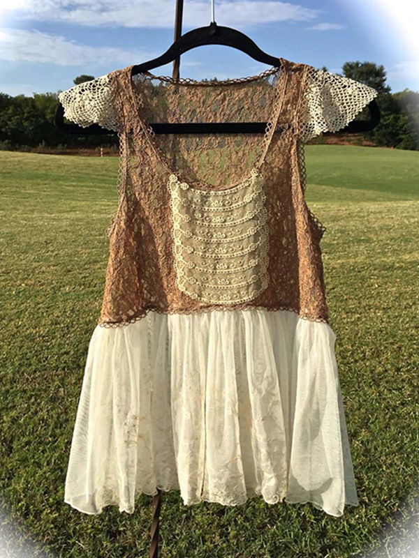 Retro Elegant Lace Stitching Short Sleeve Top