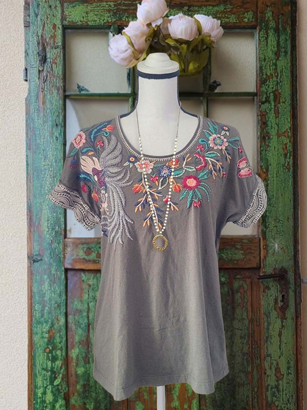Women's top | Casual Flower And Butterfly Embroidery Short Sleeve Top |Website-shopcharmingrose