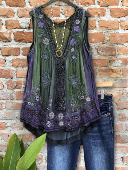 Vintage Handmade Floral Embroidery Top