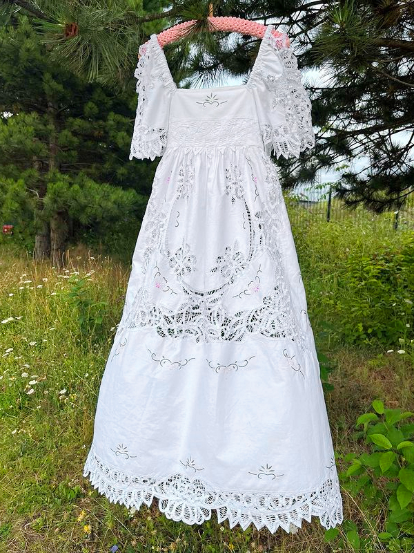 Women's dress | Elegant Holiday Lace Panel Long Dress |Website-shopcharmingrose