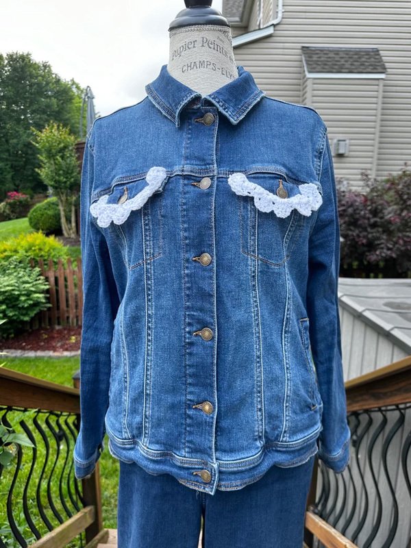 Jean Jacket With Crochet Medalion And Accents