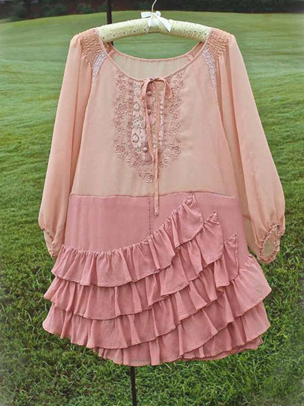 Retro Elegant Ruffled Lace Top