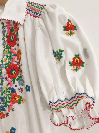 Vintage Floral Hand Embroidered Blouse