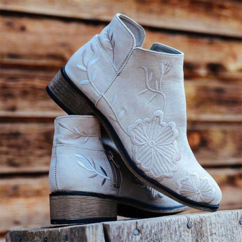 Women's Fashion Flower Embroidery Zipper Ankle Boots Retro Pointed Toe Flat Booties