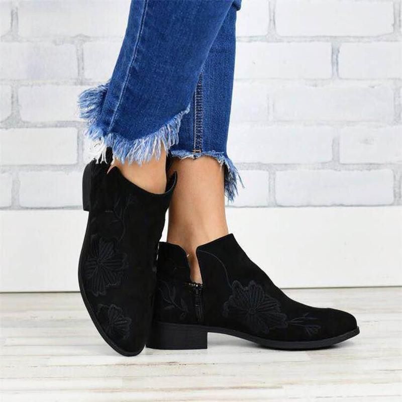 Women's Fashion Flower Embroidery Zipper Ankle Boots Retro Pointed Toe Flat Booties