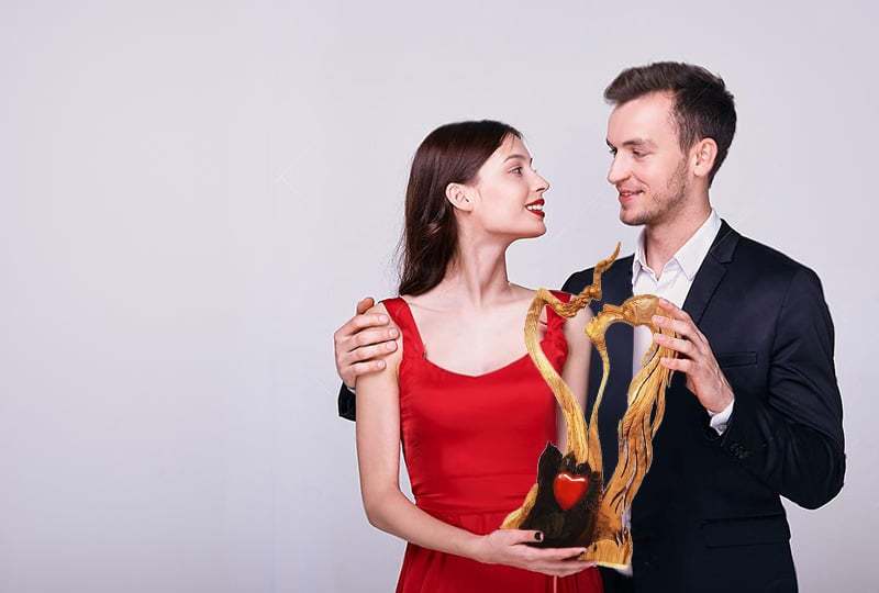 🔥49% OFF🔥Romantic wooden statues of loved ones