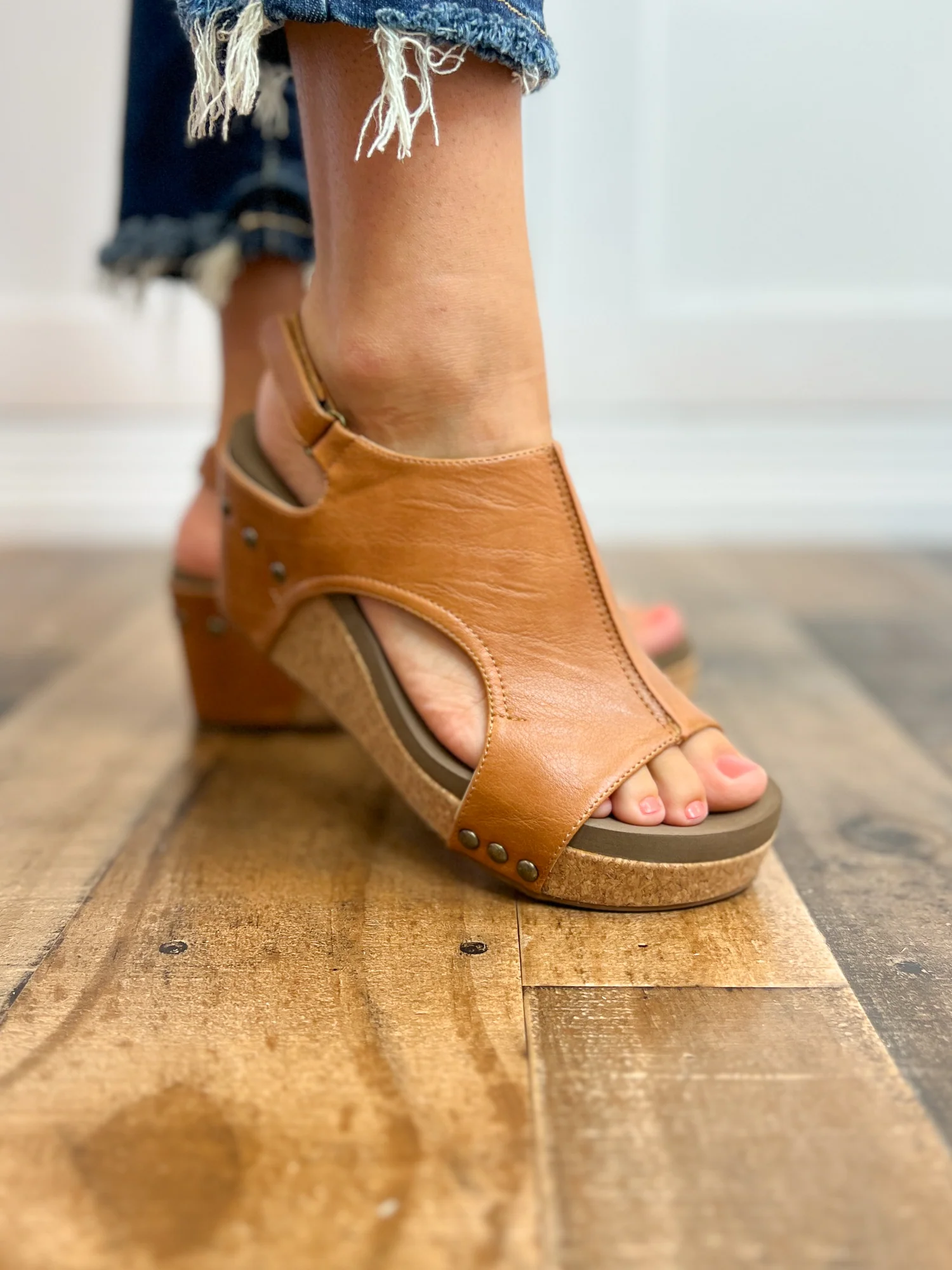 NEW SUMMER WOMEN'S WEDGE FLAT SHOES