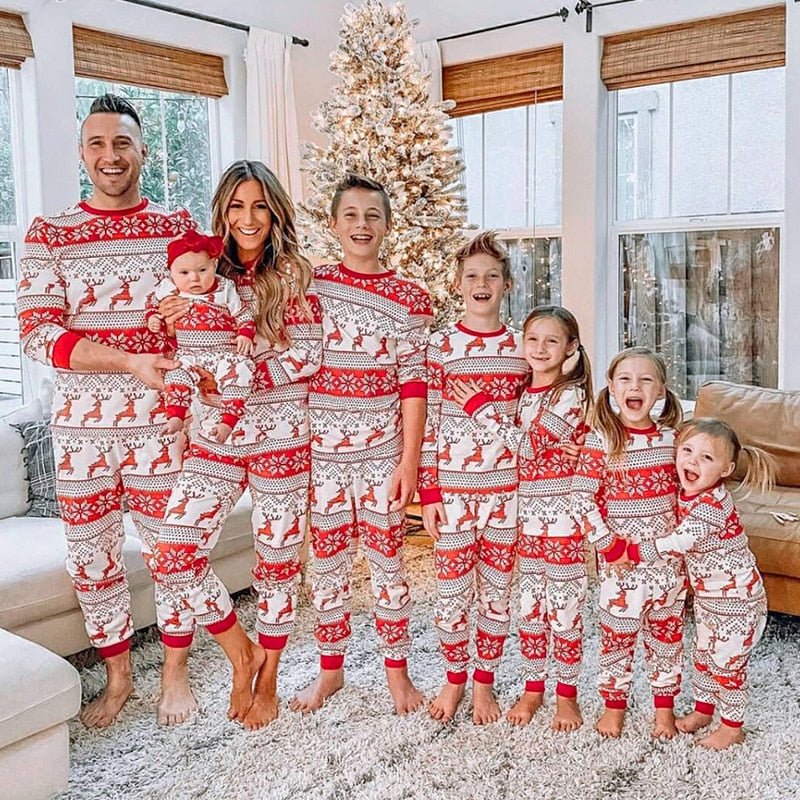 Christmas Family Matching Pajamas Red Deer Multielement Prints Sleepwear Set