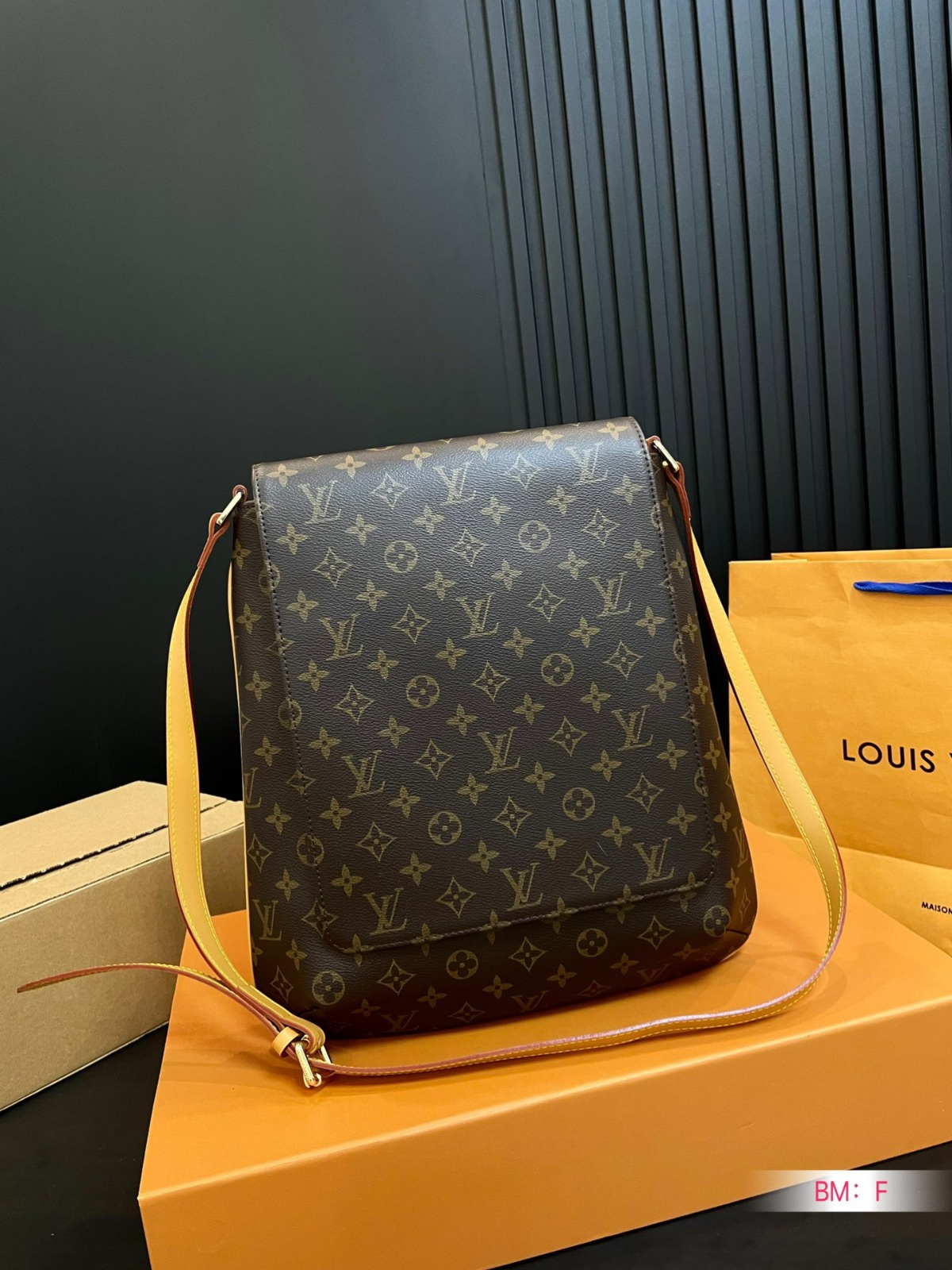 L style Bags