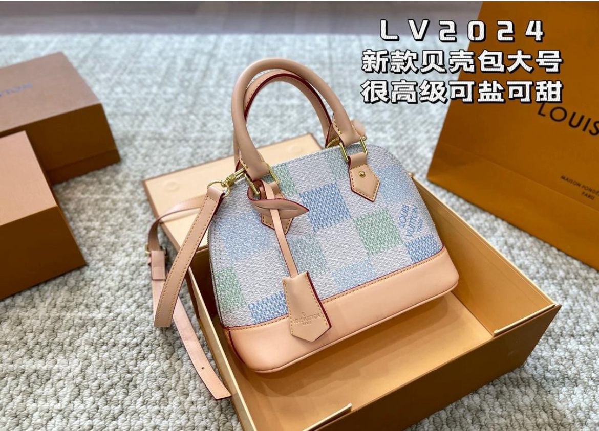 L style handbag