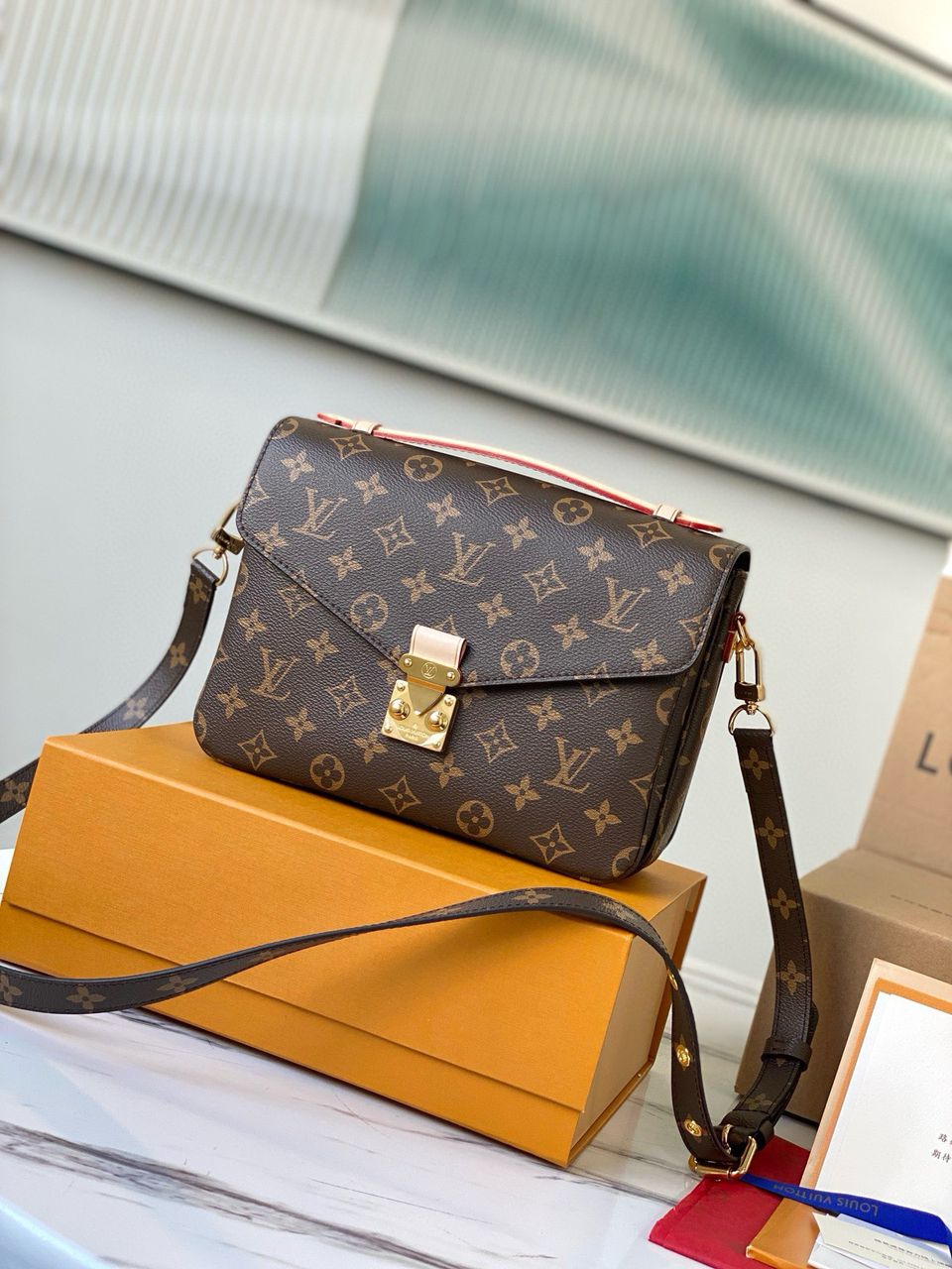 L style handbag