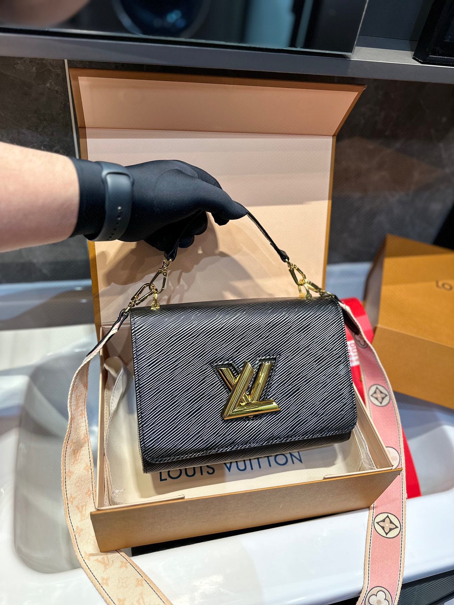 LV Handbag Versatile Shoulder Bag