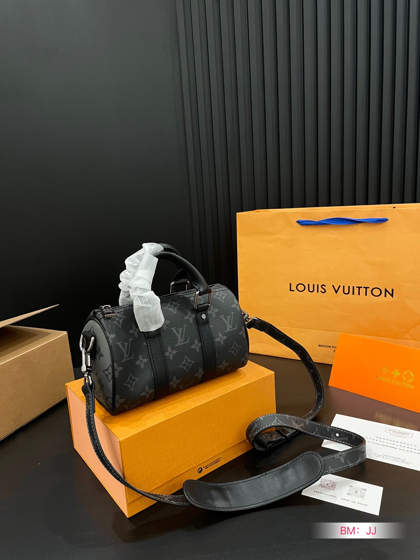 LV keepall pillow bag