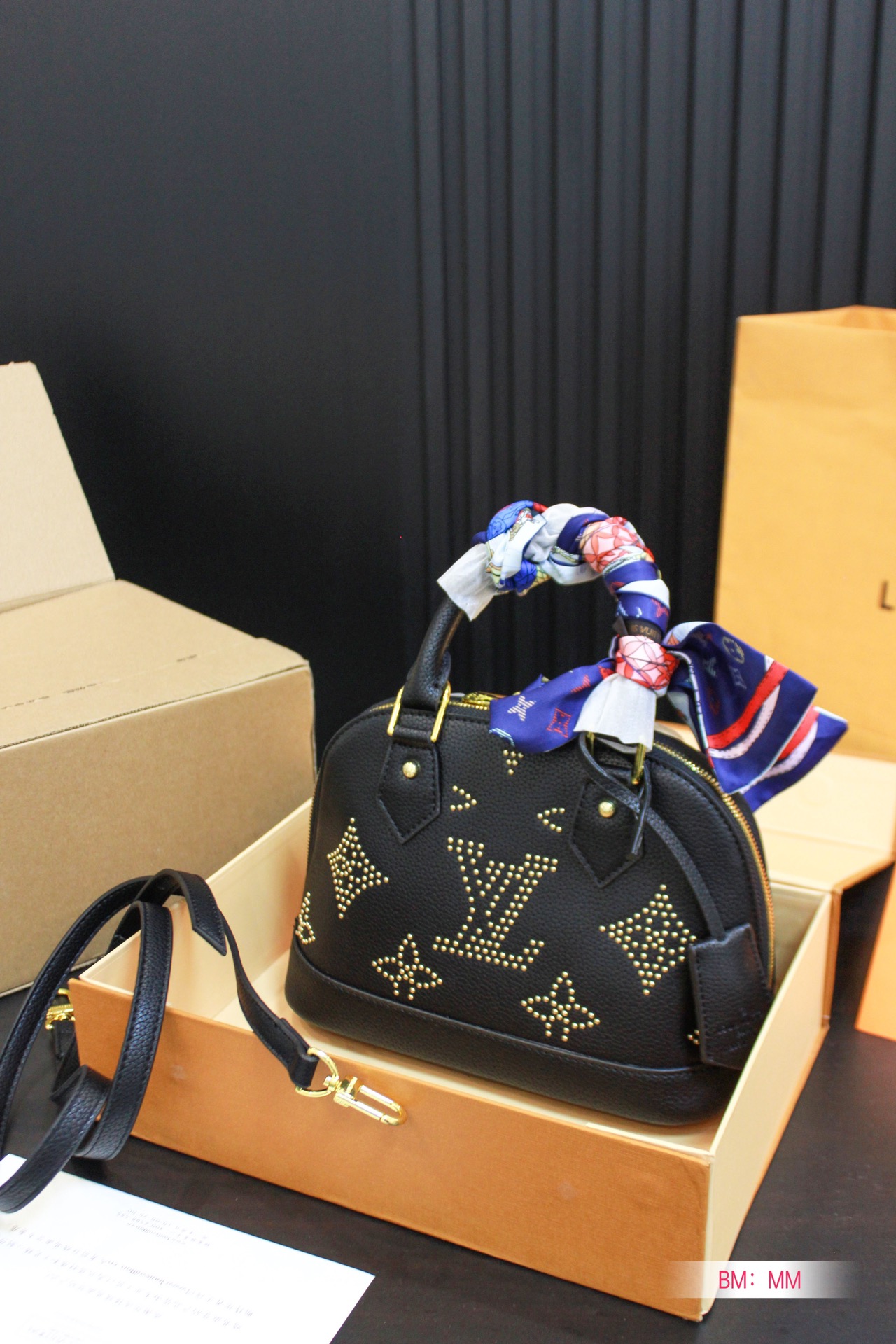 LV Shell bag