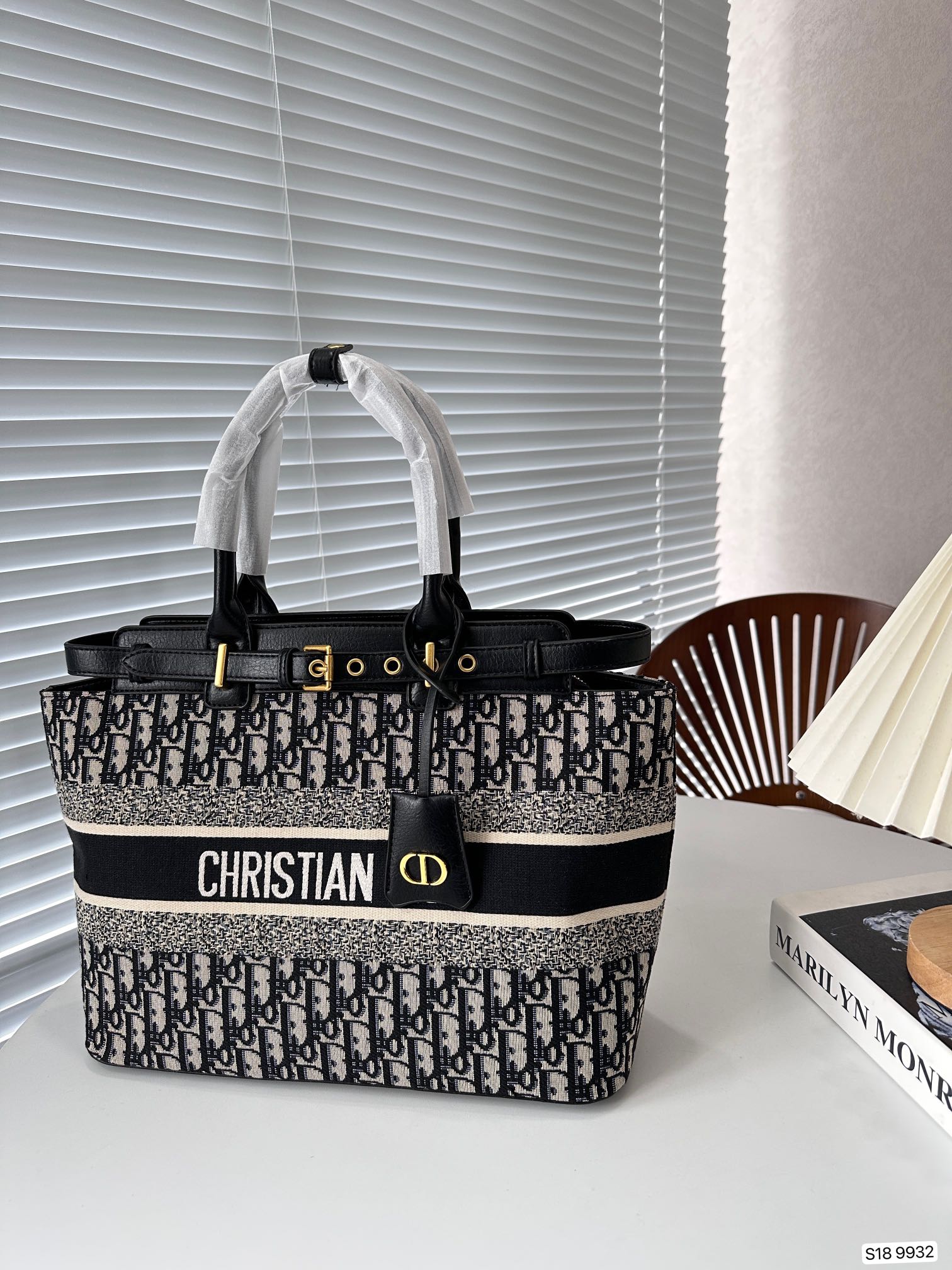 D*R Tote Bag