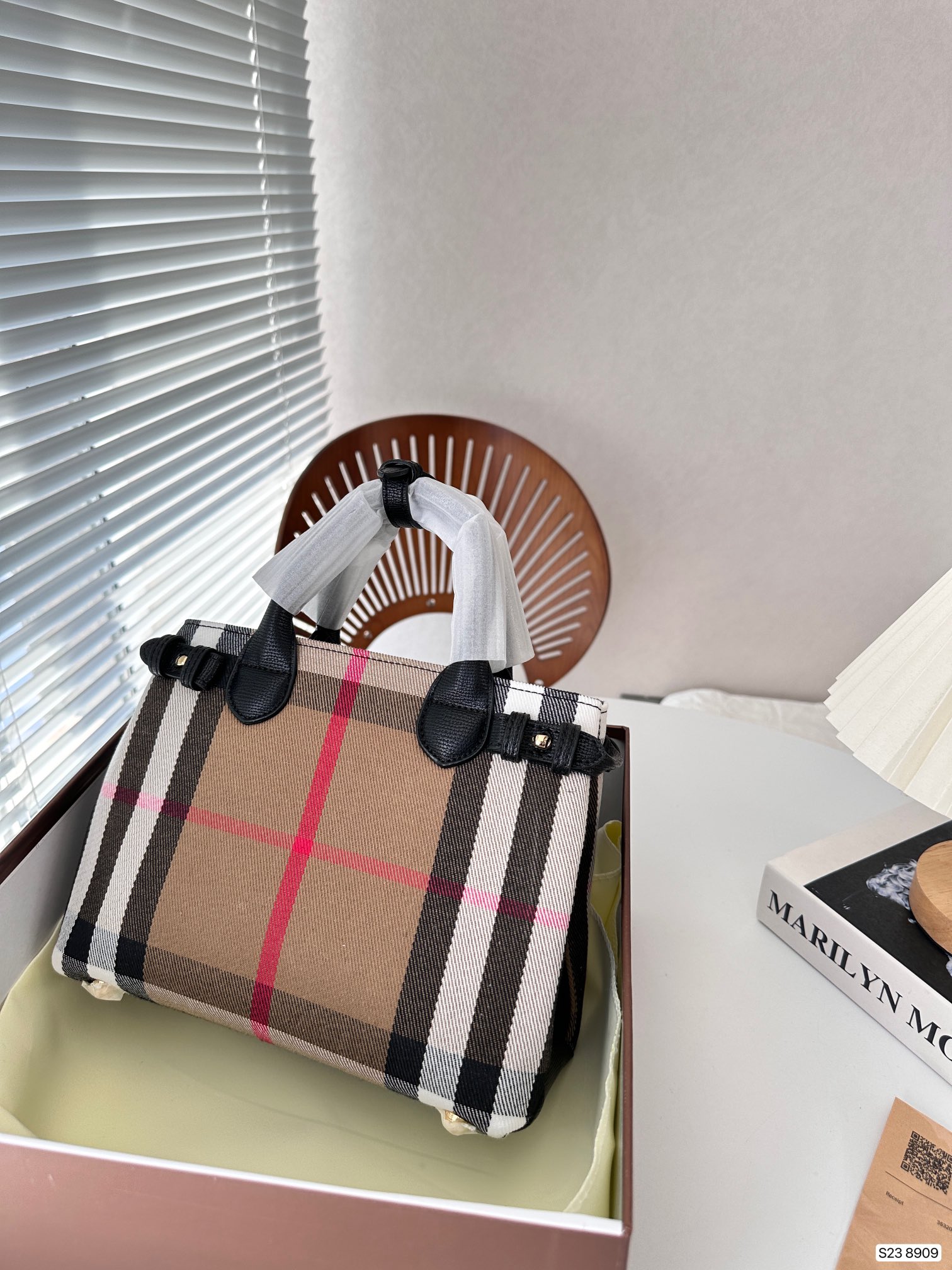 B Style Plaid Tote Bag