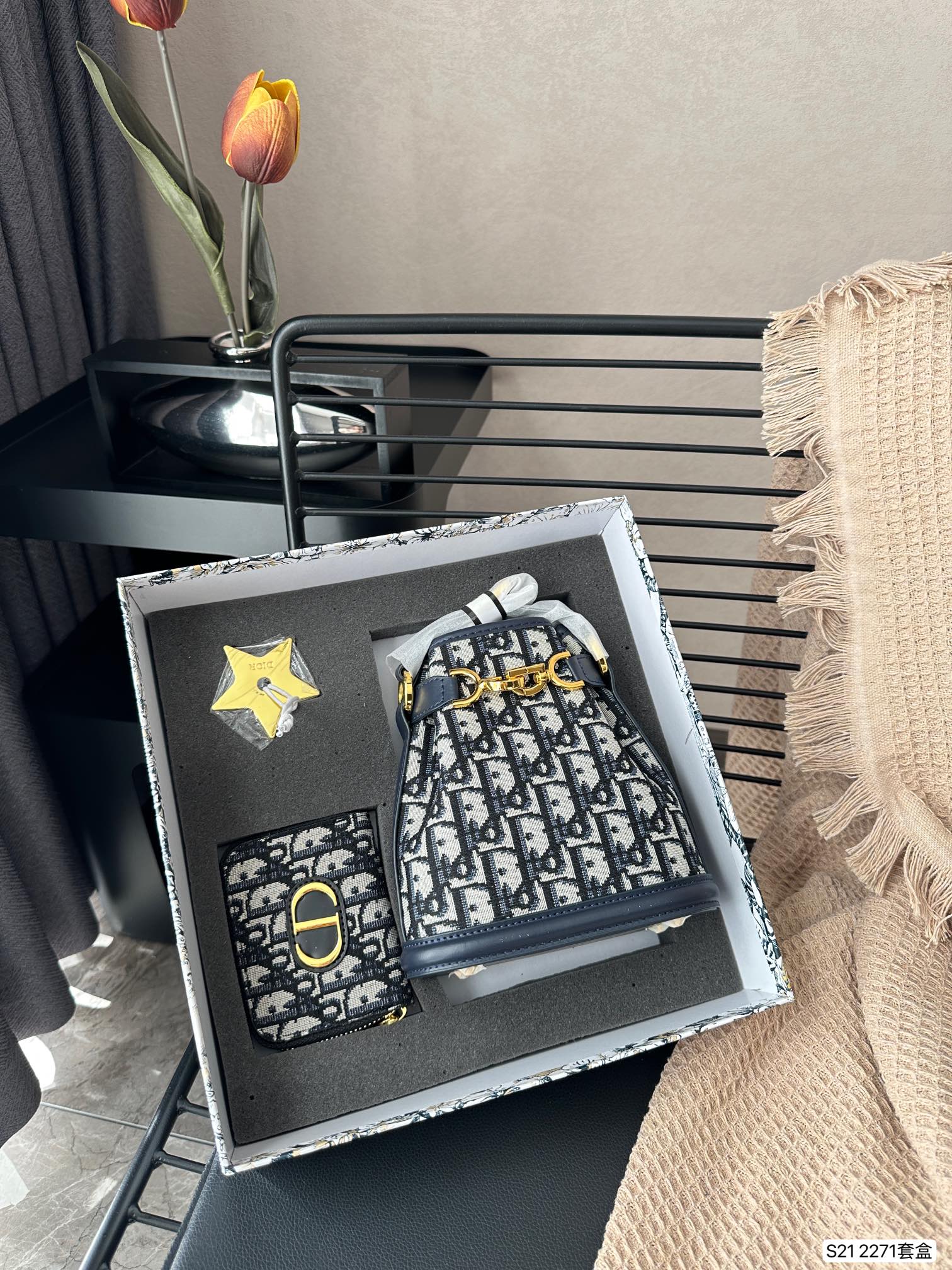 D Style Bucket Bag➕Wallet➕Star Pendant Set