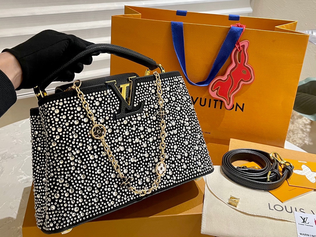 L Style Capucines Diamond Handbag