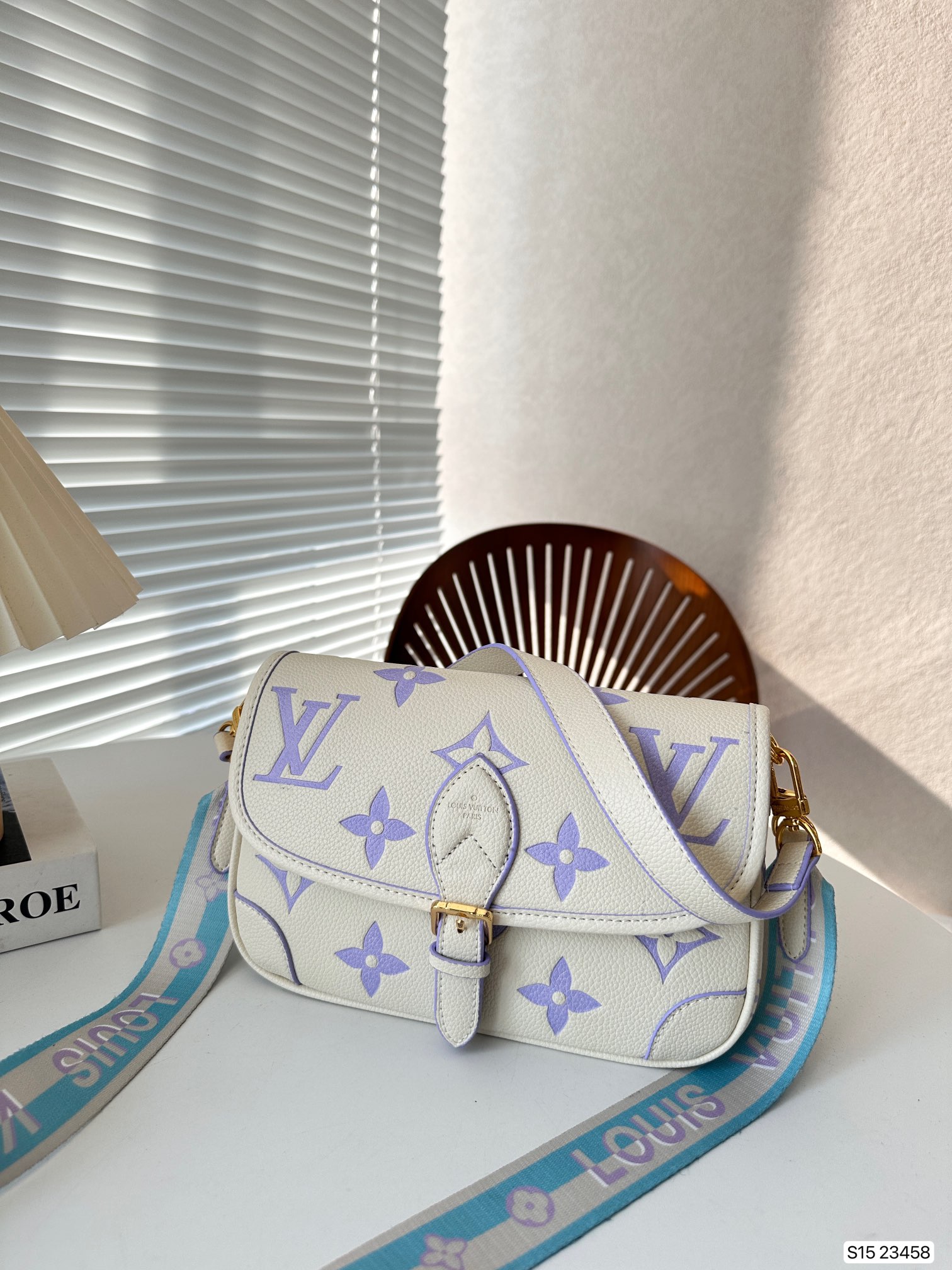 L Style Milky Way Bag