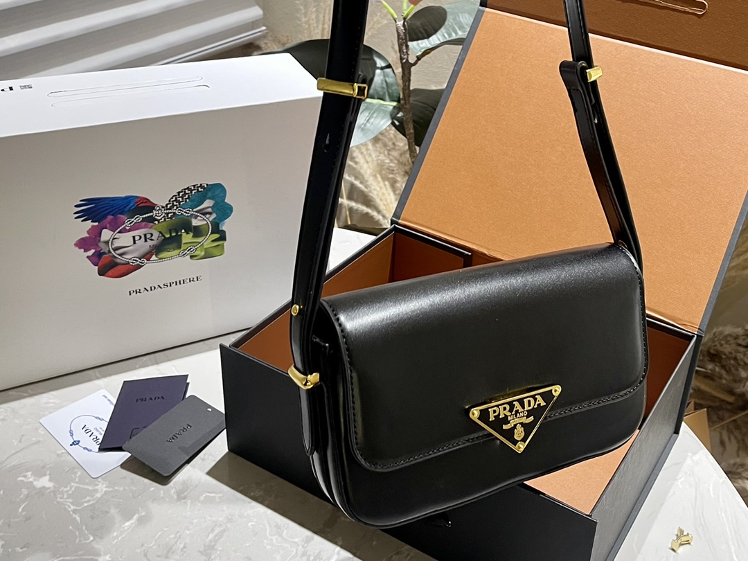 P Style Femme Tofu Bag