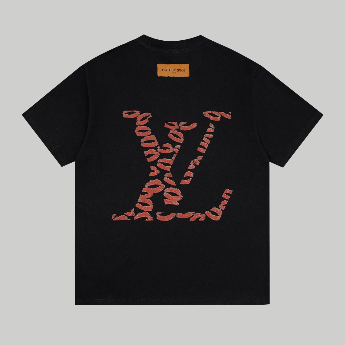L style casual T-shirt