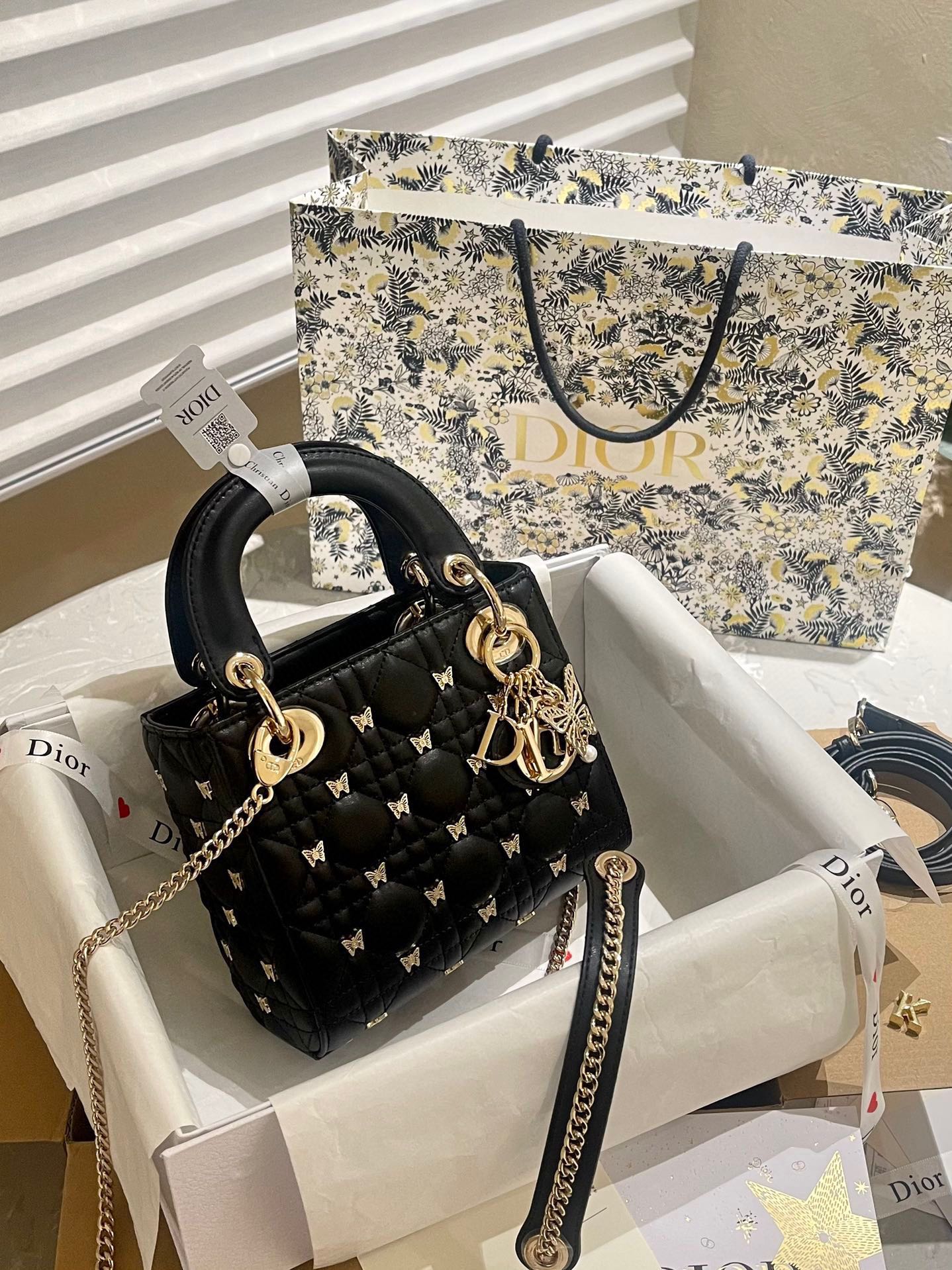 D Style Butterfly Nail Diana Bag