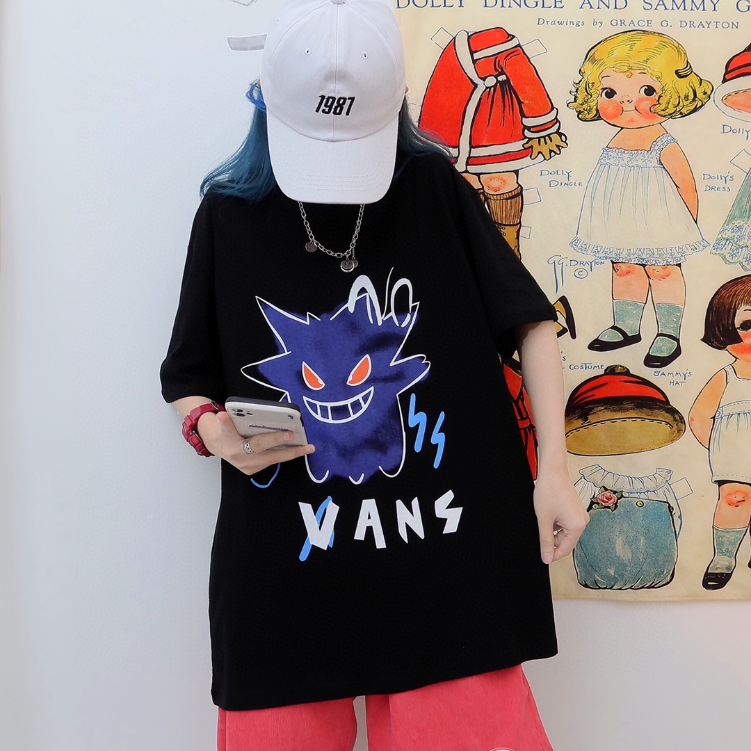 V style casual T-shirt
