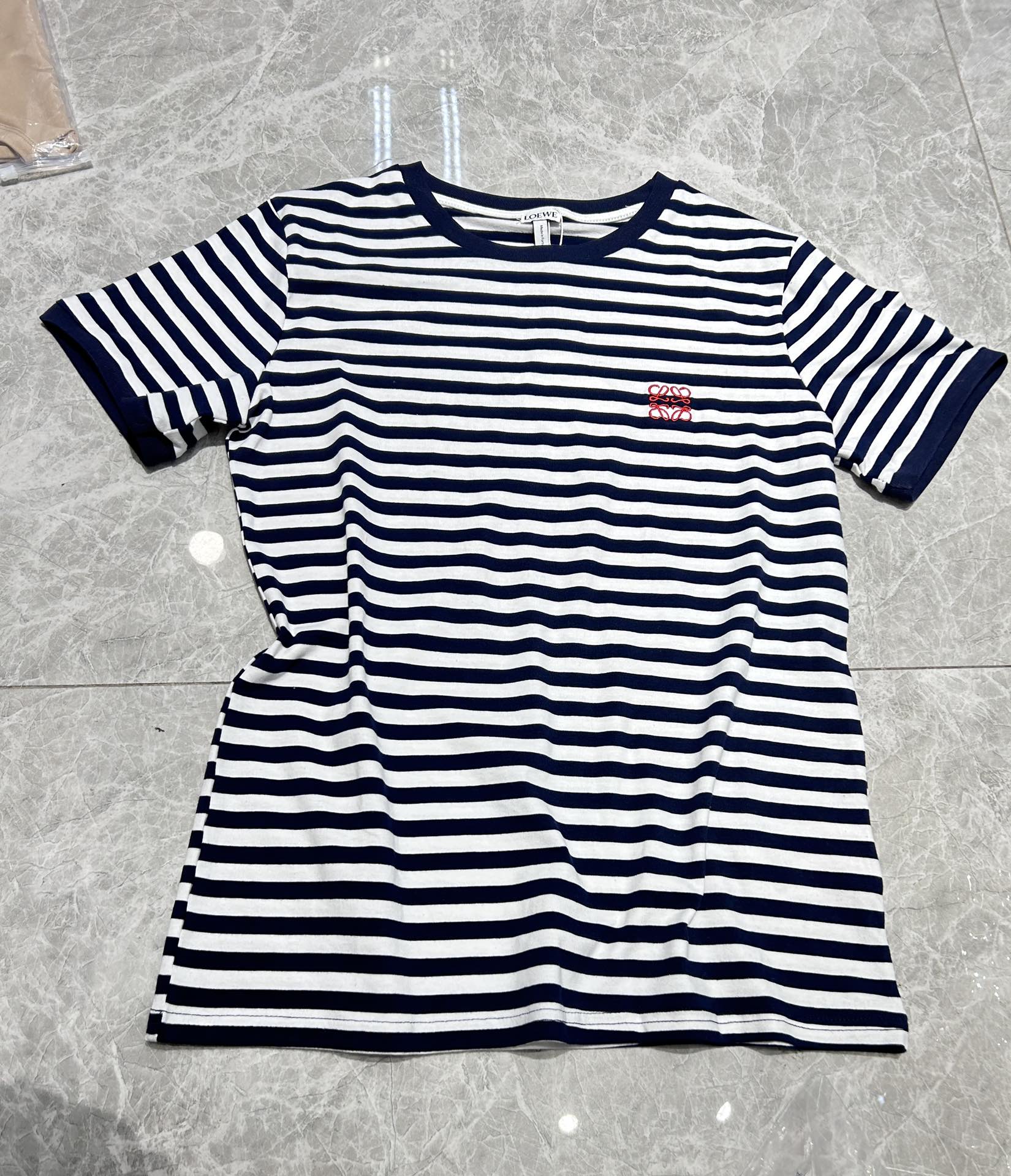 L style Embroidered striped short sleeves