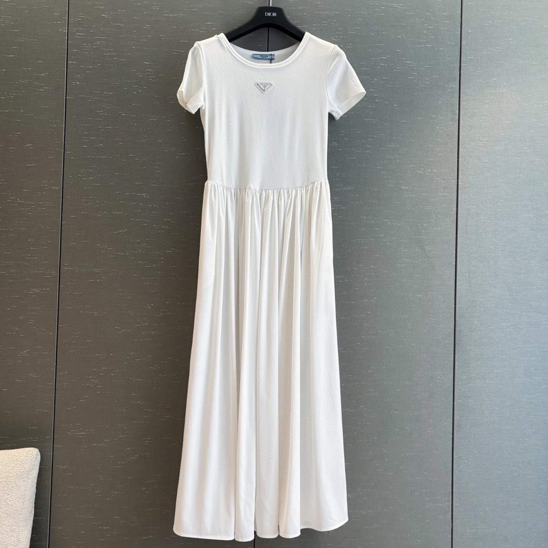 P style Short sleeve dress