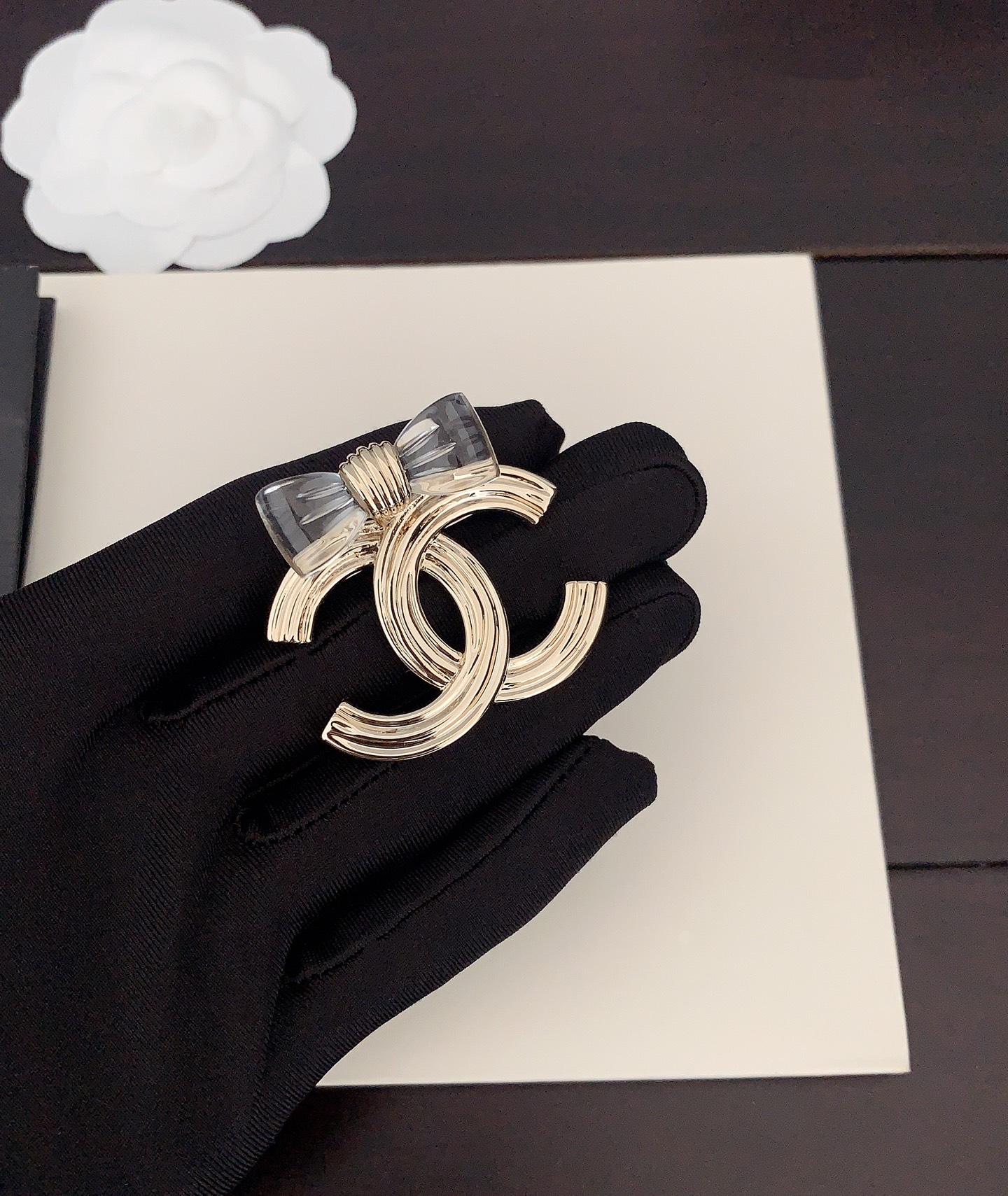 C style Bow brooch