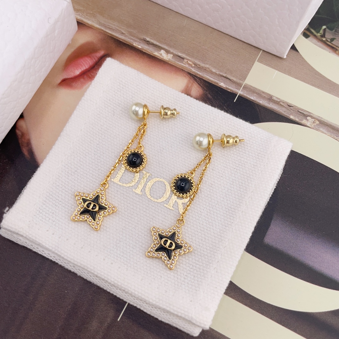 D style Star double drop earrings
