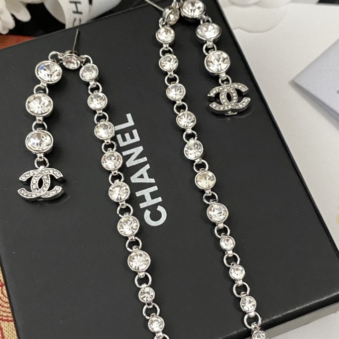 C style Silver round diamond long earrings