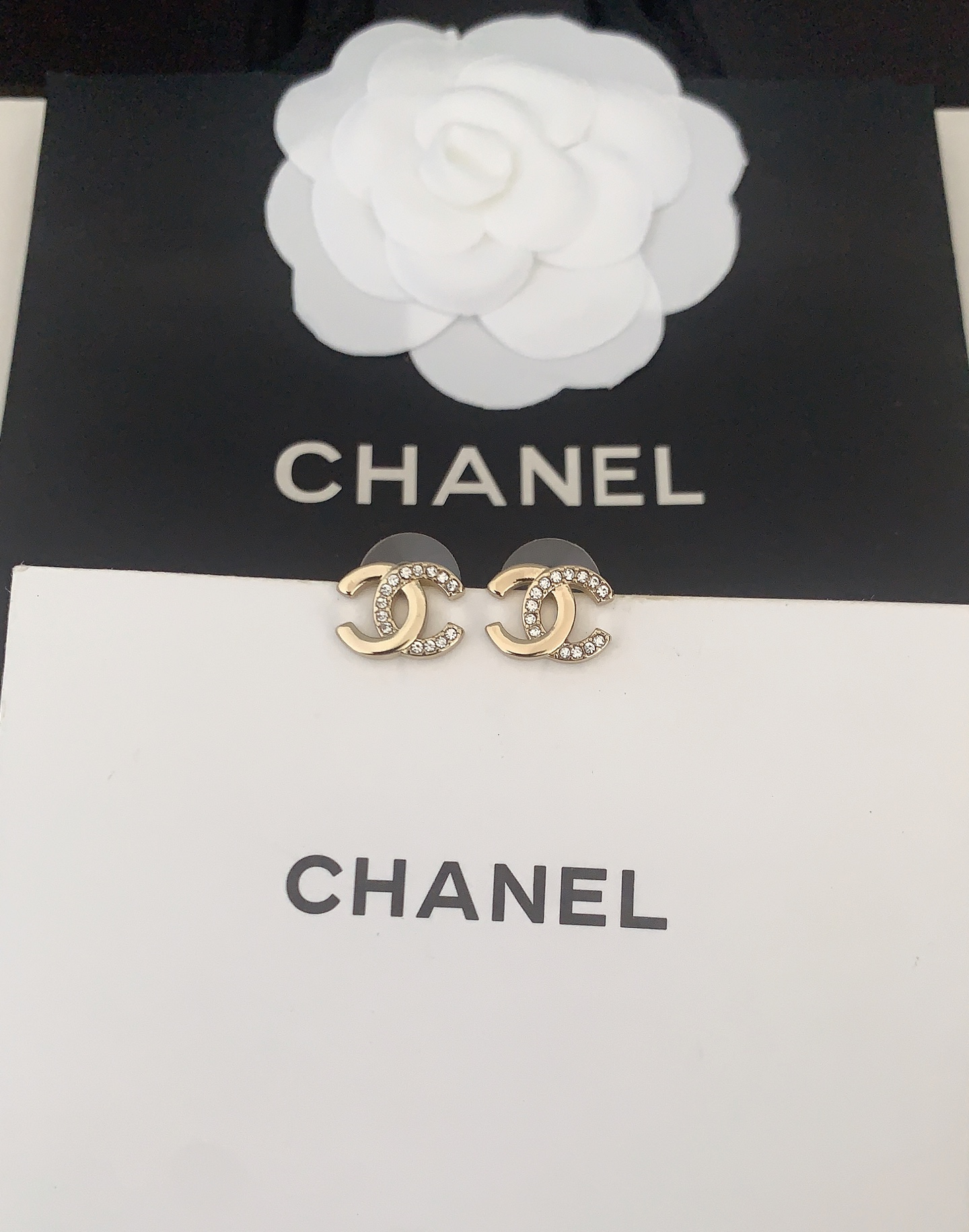 C style Mini cc earrings