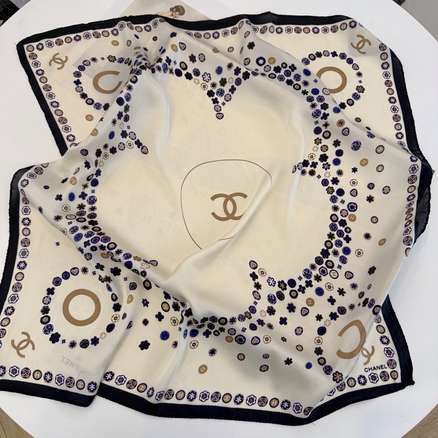 C style All-match small square towel
