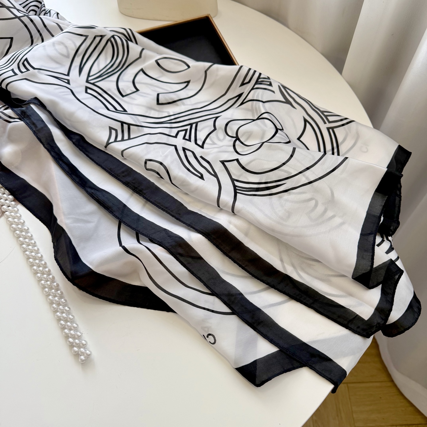 C style Satin scarf