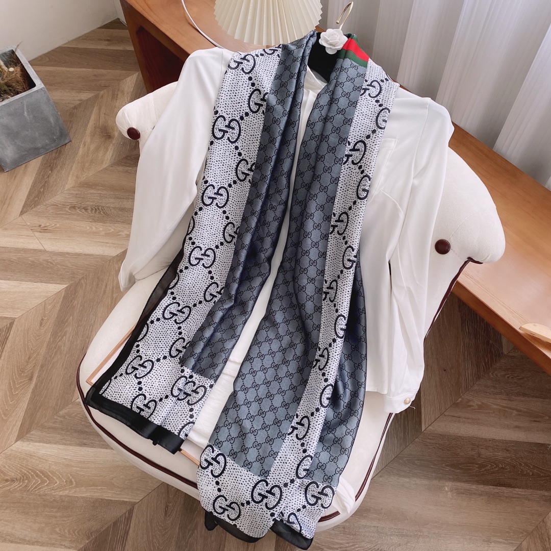 G style Long scarf with section